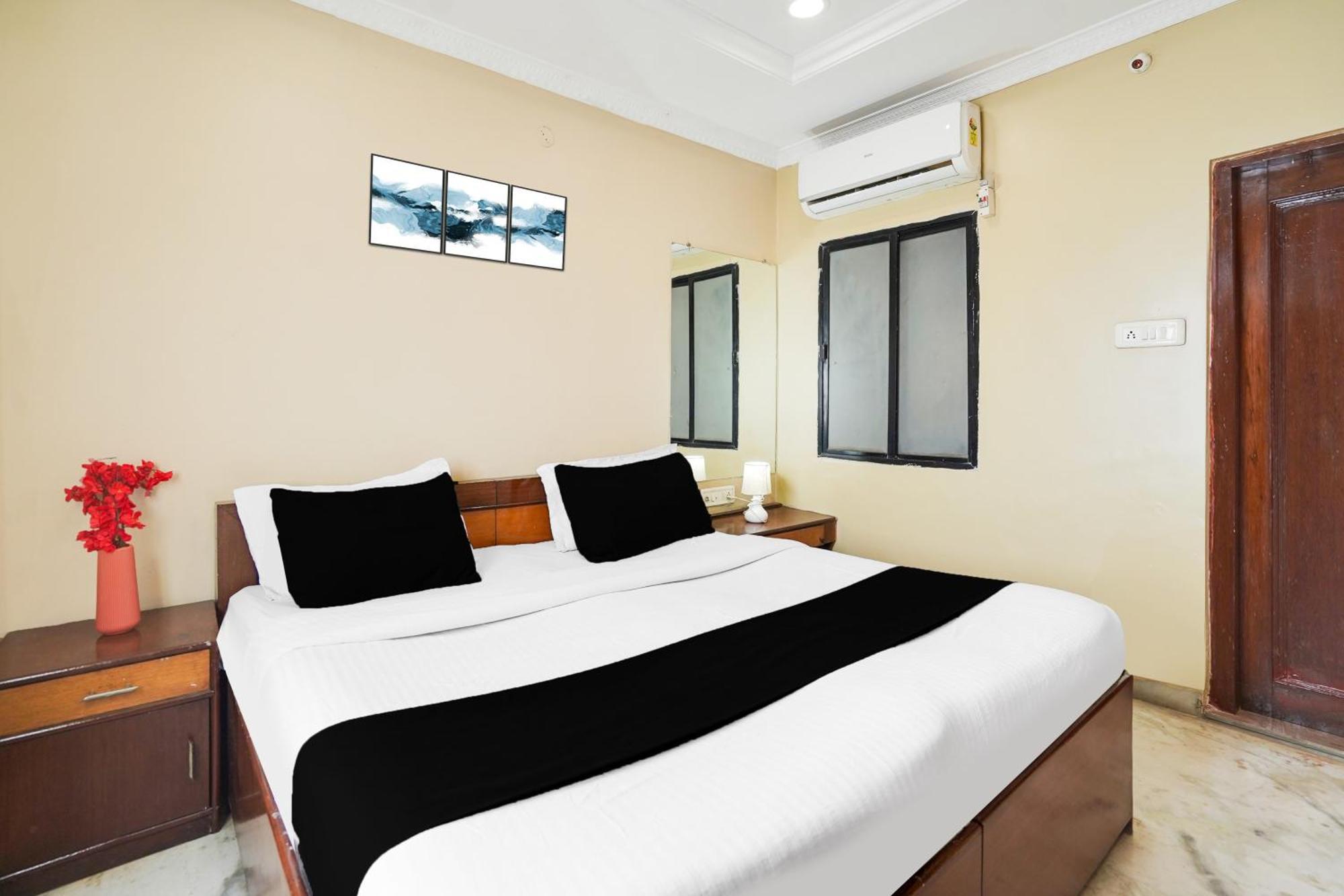 Super Hotel O Pithampur Formerly Ganga Residency Akolia Luaran gambar