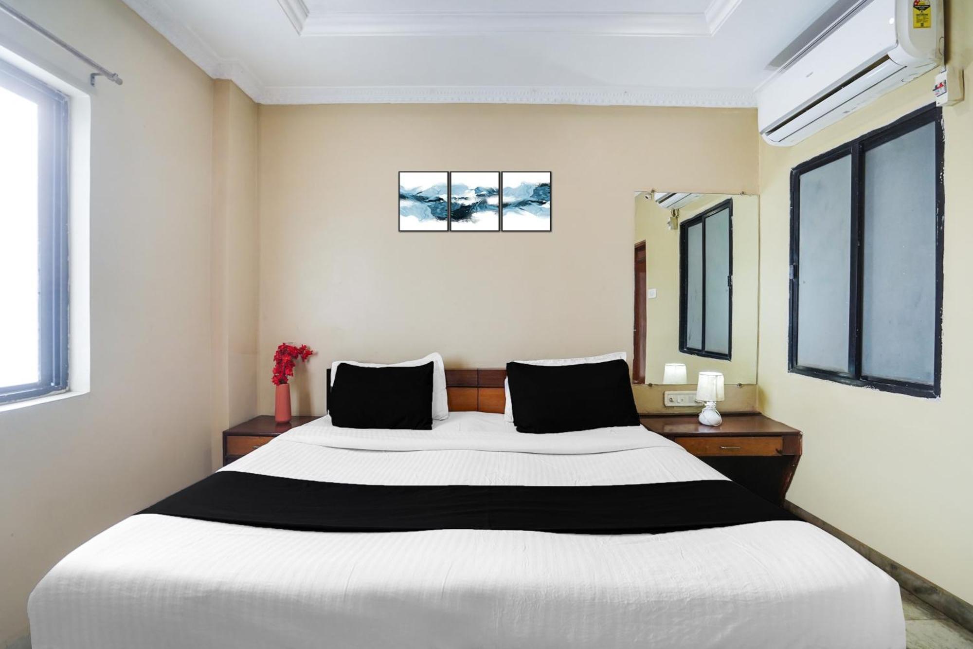 Super Hotel O Pithampur Formerly Ganga Residency Akolia Luaran gambar
