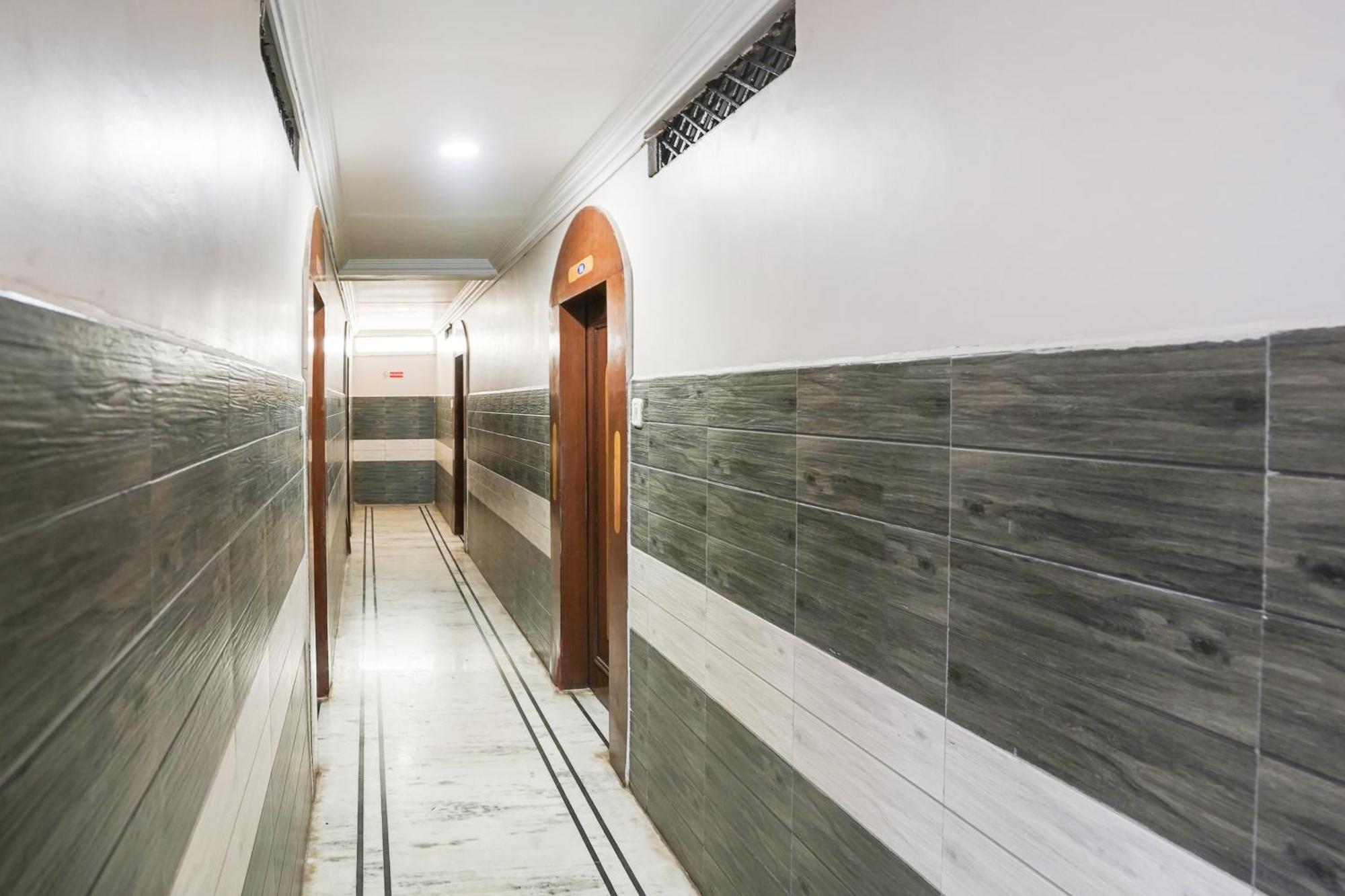 Super Hotel O Pithampur Formerly Ganga Residency Akolia Luaran gambar