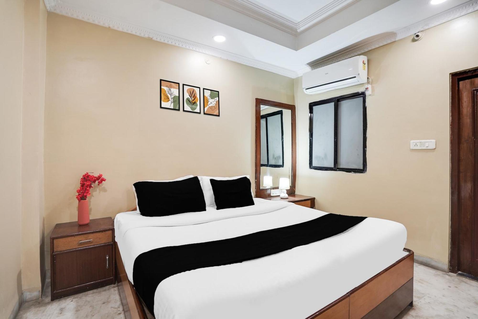 Super Hotel O Pithampur Formerly Ganga Residency Akolia Luaran gambar